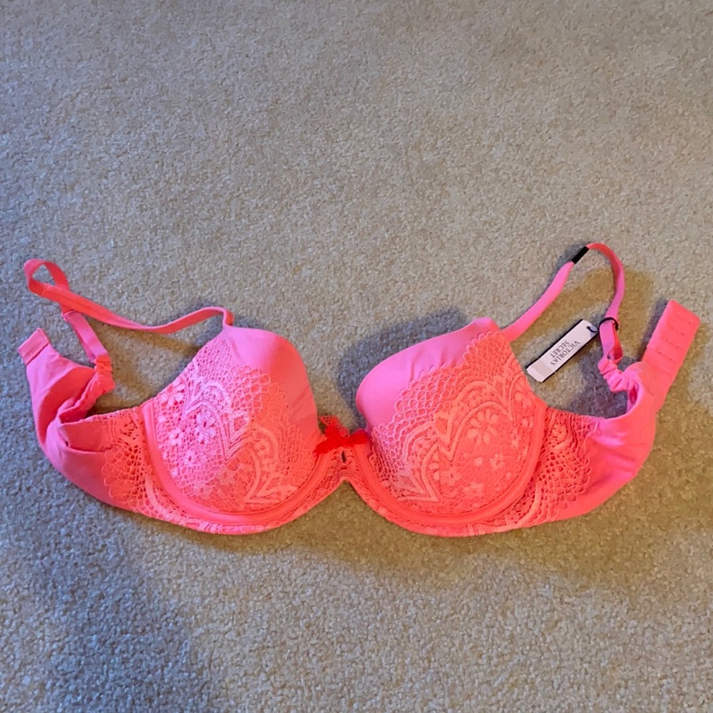 Victoria’s Secret Bra